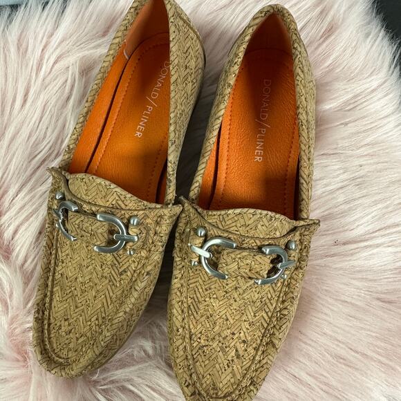 DONALD J PLINER Suzy Silver Bit Cork Chevron Loafer Flat in Natural Size 5 - Picture 3 of 5
